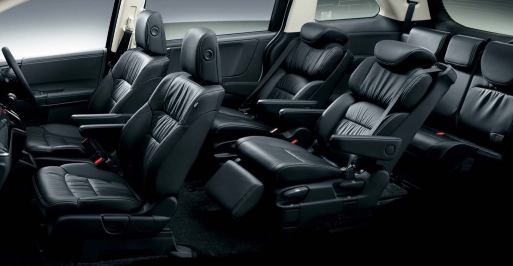 Honda-Odyssey-2015-black-seating