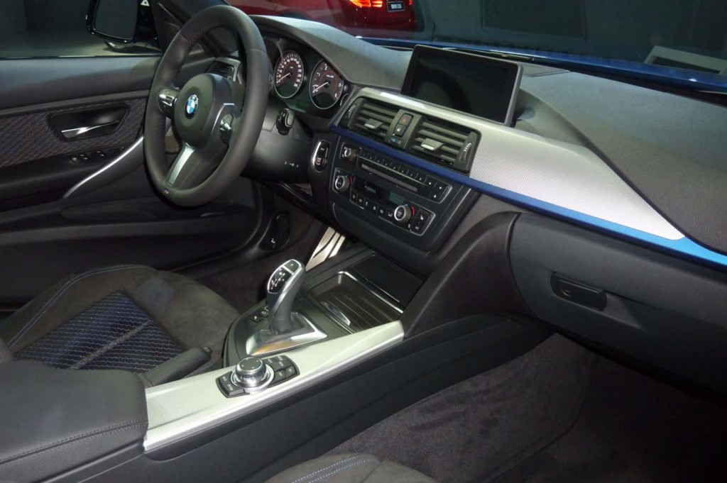 BMW-330D-fast-economical-car
