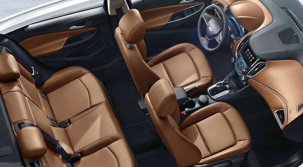 Chevrolet-Cruze-2015-seating