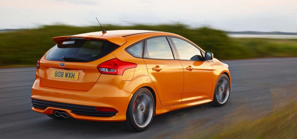 Ford-Focus-2015-one-of-the-most-fuel-efficient-hatchback