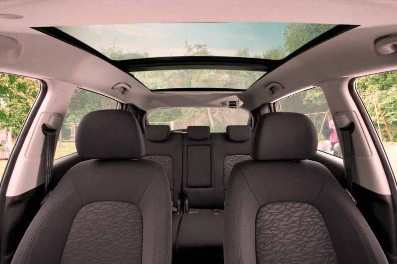 small automatic car economical hyundai-i10 front interior view